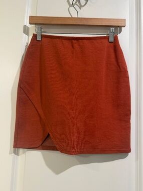 Abercrombie & Fitch Rust Orange Asymmetric Slit Mini Skirt - XS